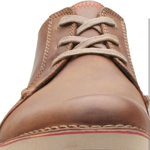 Clarks - Picture 2 of 10